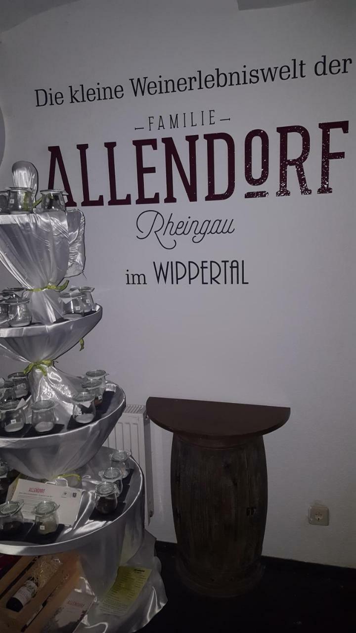 Hotel Wippertal - Voll Klimatisiert Bernburg Eksteriør bilde