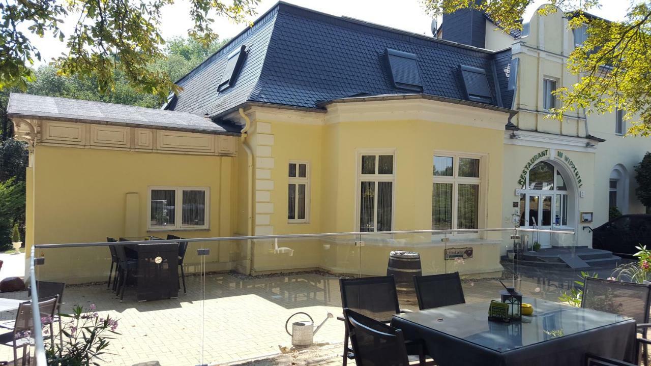 Hotel Wippertal - Voll Klimatisiert Bernburg Eksteriør bilde